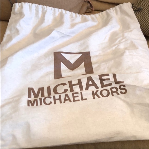 BRAND NEW MICHAEL KORS BAG - Picture 5 of 5
